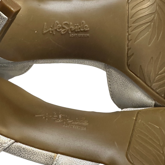 LifeStride Mega Strappy Sandals Silver Metallic Heels Wedding Party Sz 7.5M NWOT - Picture 11 of 12